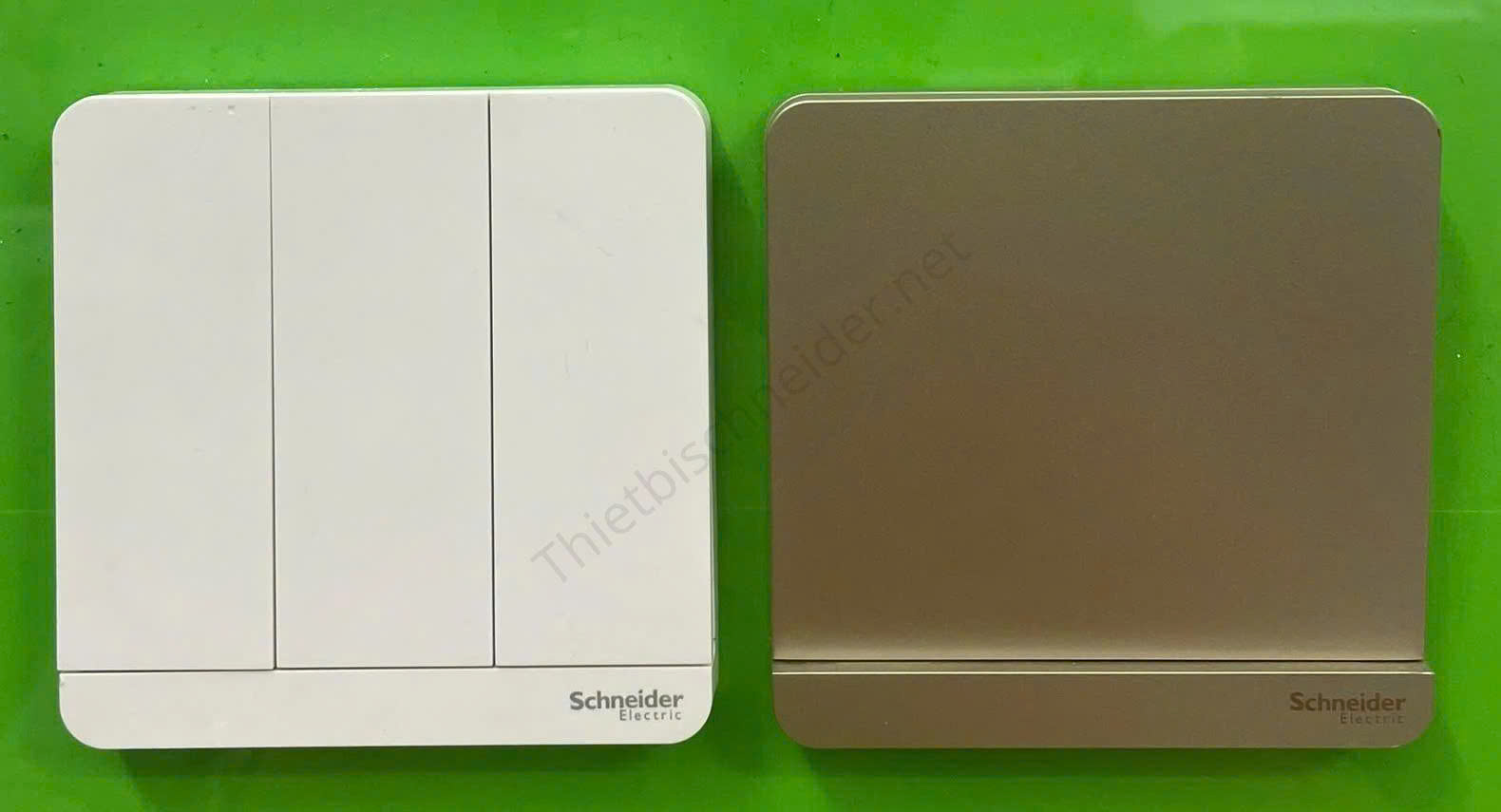 Schneider Electric là thương hiệu nổi tiếng toàn cầu đến từ Pháp với nhiều dòng công tắc ổ cắm chất lượng cao, đáp ứng cả yêu cầu kỹ thuật lẫn tính thẩm mỹ cho công trình hiện đại.